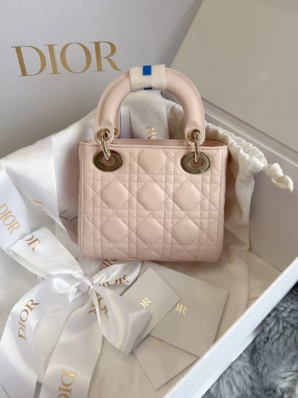 Lady Dior Small Bag - Picture 3 of 7